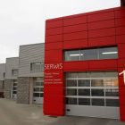 bramy garażowe salonu samochodowego